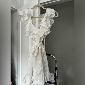 Selfie Leslie White mini dress